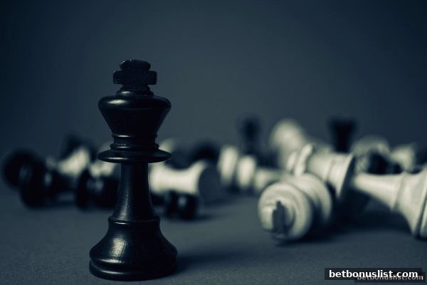 博彩平台优惠：盲注全解析——从双色球到德州扑克的智慧策略